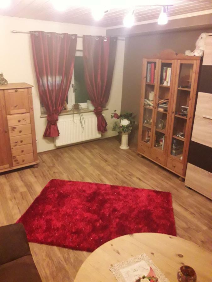 Gemuetliche Zimmer Kaisersesch ภายนอก รูปภาพ