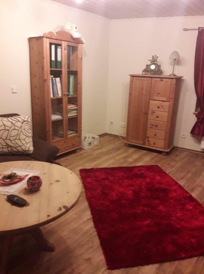 Gemuetliche Zimmer Kaisersesch ภายนอก รูปภาพ